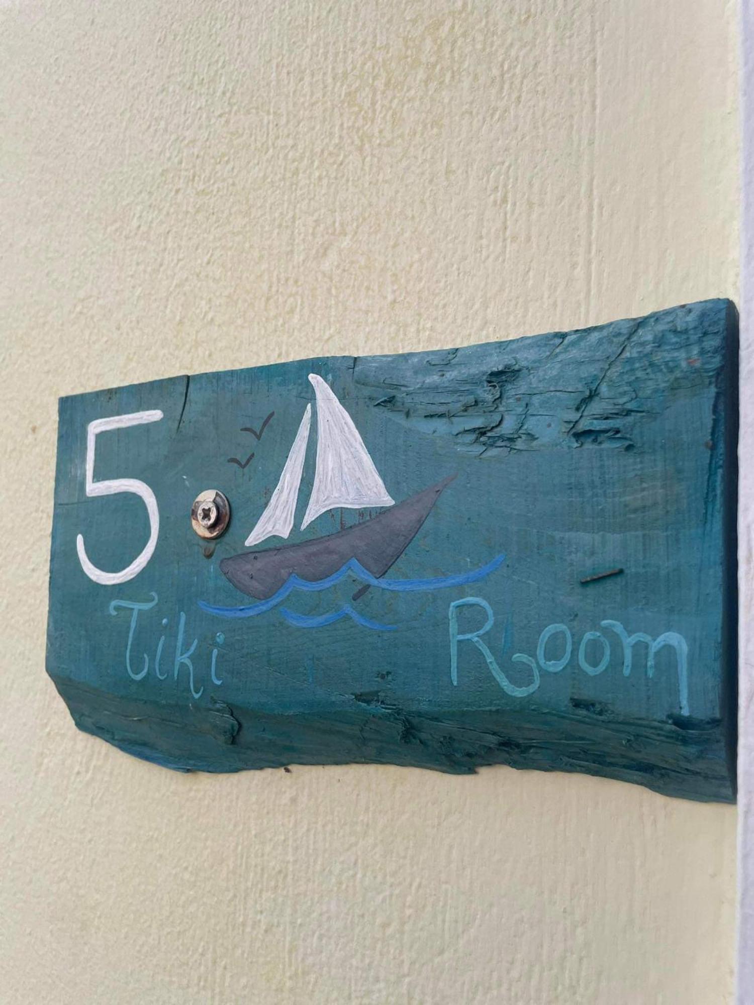 Tiki Marathokampos