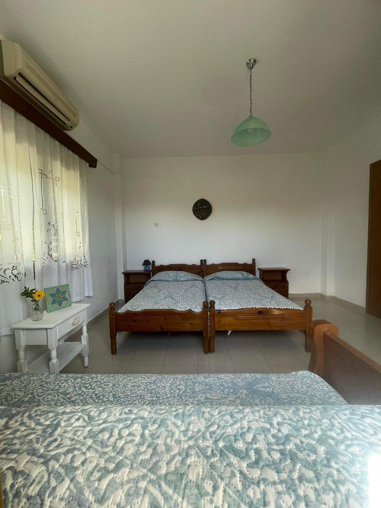 Tiki Apartment